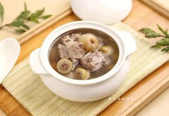 哺乳期左边的胸一碰就痛-哺乳期左胸有硬块疼痛怎么办专区_哺乳期左胸好像有条筋扯着痛专区_哺乳期左边胸口上方隐隐作痛网